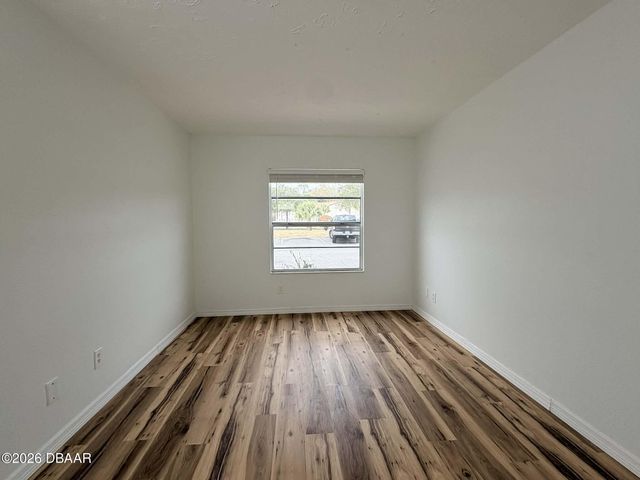 411 Banana Cay Dr Apt C, South Daytona, FL 32119