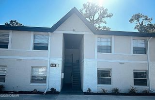 411 Banana Cay Dr Apt C, South Daytona, FL 32119