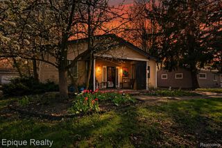 2706 Genes Drive, Auburn Hills, MI 48326
