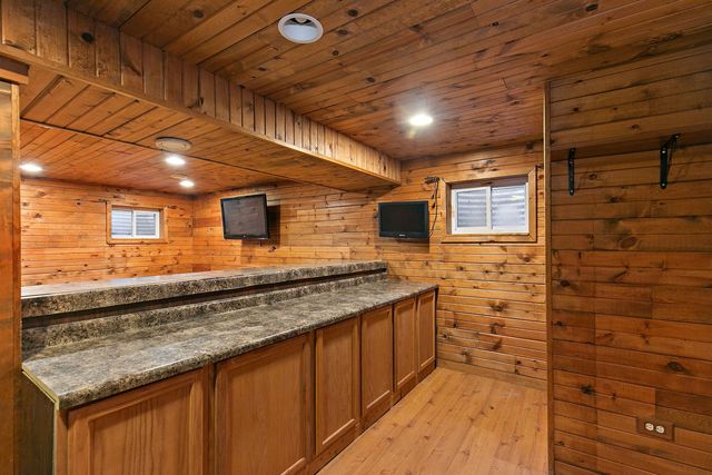 870 Noelle Bend, Lake In The Hills, IL 60156