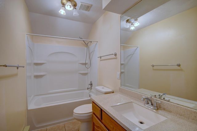 1704 Golf Course Road SE, Rio Rancho, NM 87124