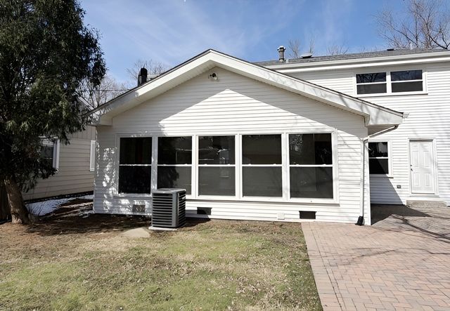 2052 Collett Lane, Flossmoor, IL 60422