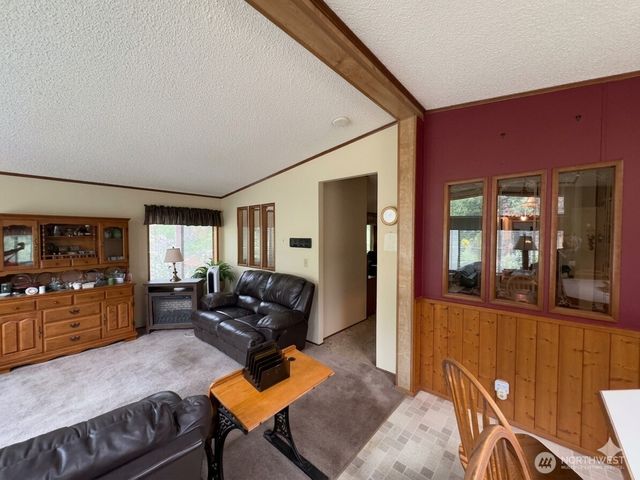 9647 Case Road SW, Olympia, WA 98512