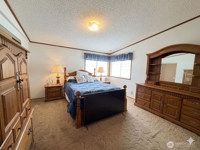 9647 Case Road SW, Olympia, WA 98512