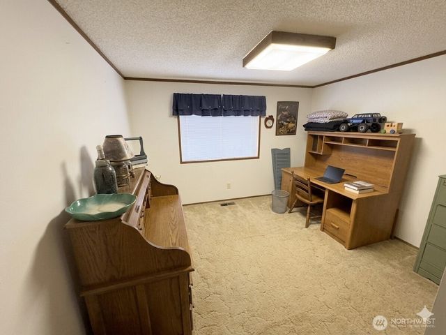 9647 Case Road SW, Olympia, WA 98512