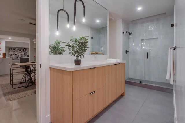 1429 Trabert Ranch Rd, Encinitas, CA 92024