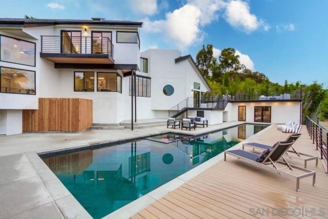 1429 Trabert Ranch Rd, Encinitas, CA 92024