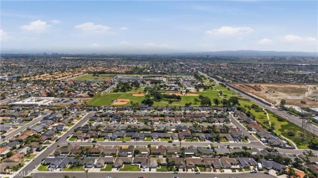 21342 Sand Dollar, Huntington Beach, CA 92646