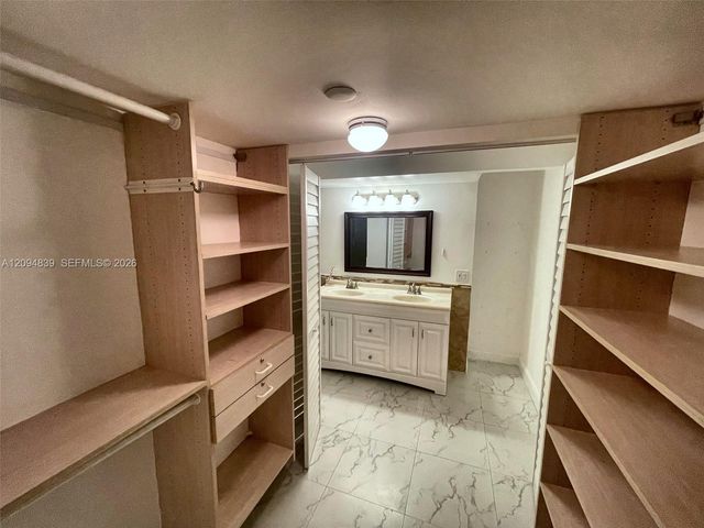 3500 Mystic Pointe Drive 3002, Aventura, FL 33180