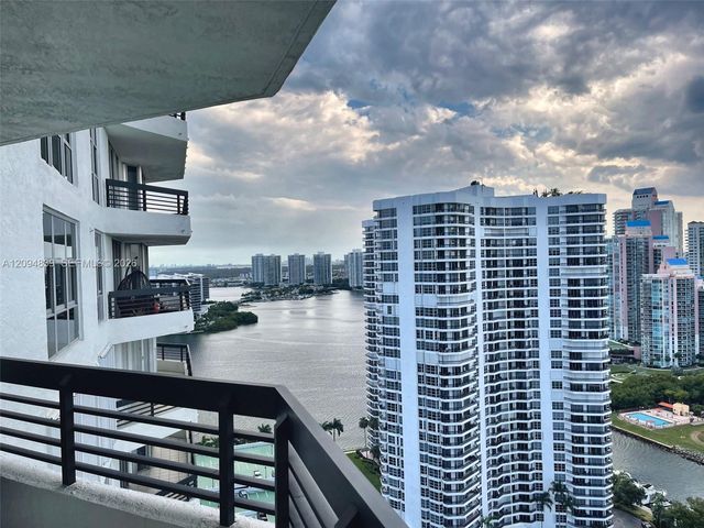 3500 Mystic Pointe Drive 3002, Aventura, FL 33180