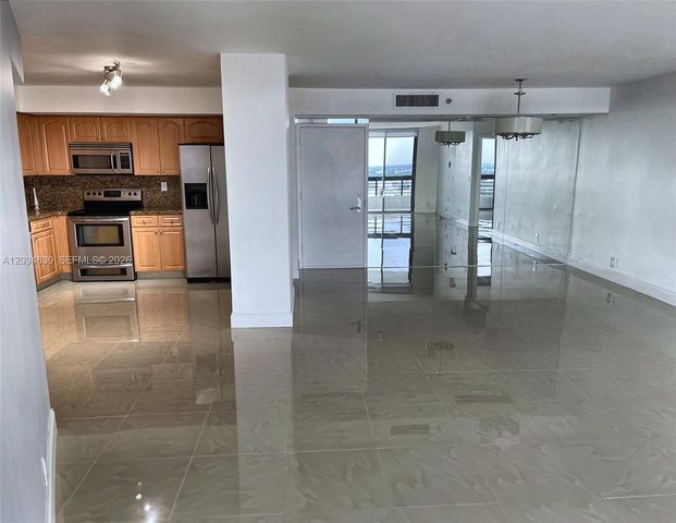 3500 Mystic Pointe Drive 3002, Aventura, FL 33180