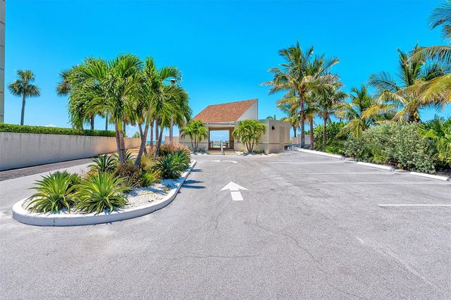 4350 CHATHAM DRIVE 205, Longboat Key, FL 34228