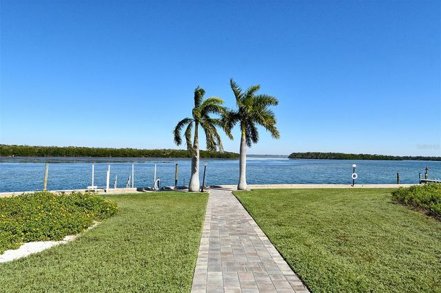 4350 CHATHAM DRIVE 205, Longboat Key, FL 34228