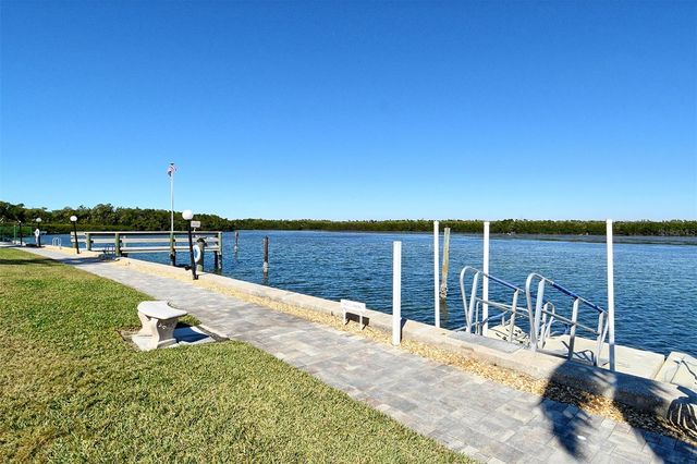 4350 CHATHAM DRIVE 205, Longboat Key, FL 34228