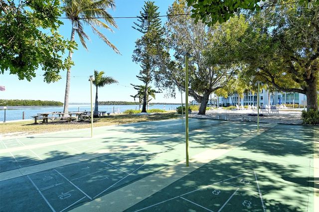 4350 CHATHAM DRIVE 205, Longboat Key, FL 34228