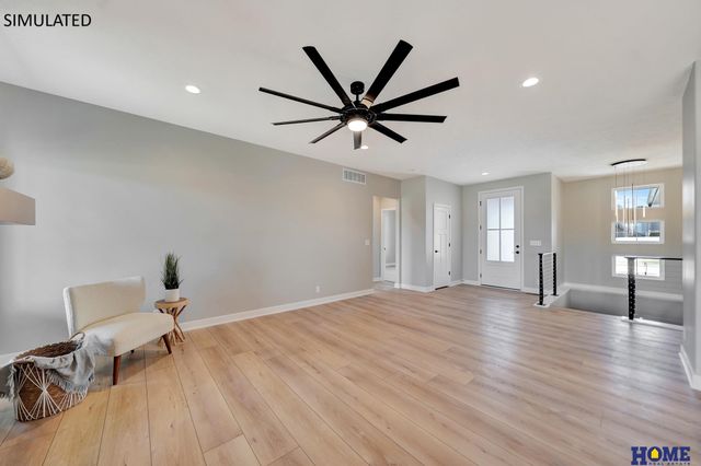 7918 Ponce Drive, Lincoln, NE 68516