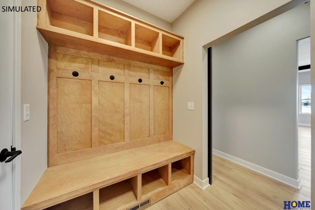 7918 Ponce Drive, Lincoln, NE 68516