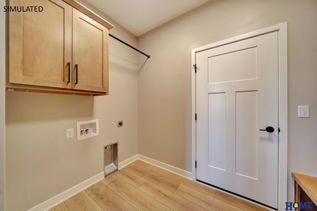 7918 Ponce Drive, Lincoln, NE 68516