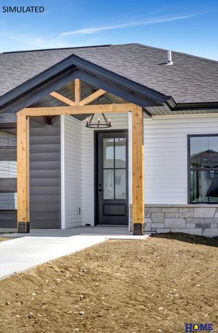 7918 Ponce Drive, Lincoln, NE 68516