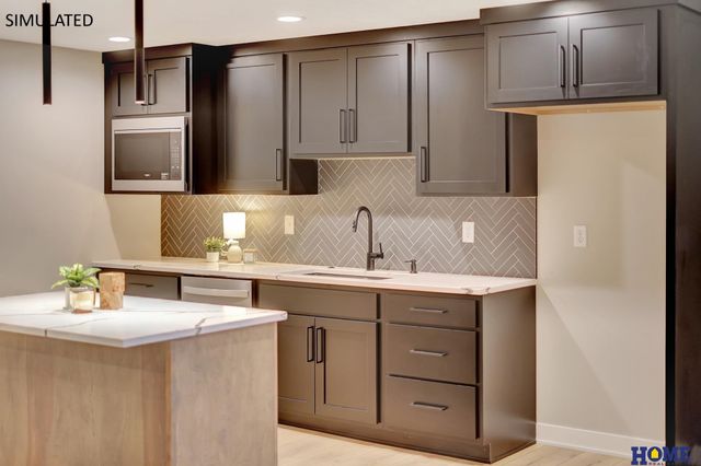 7918 Ponce Drive, Lincoln, NE 68516