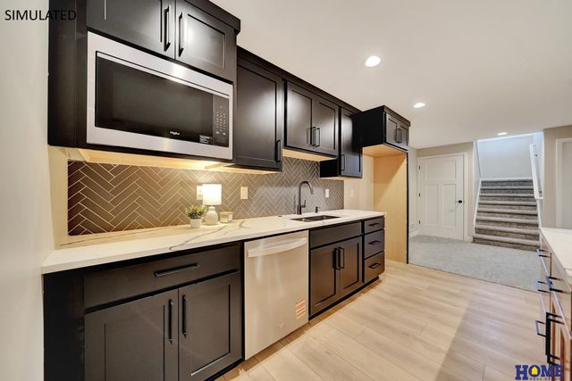 7918 Ponce Drive, Lincoln, NE 68516