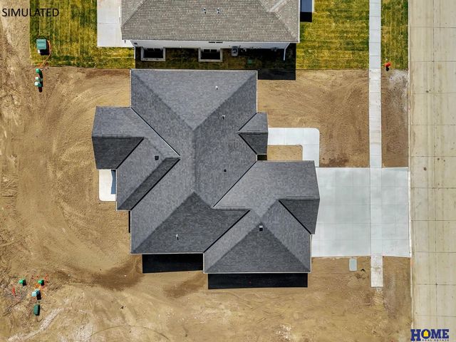 7918 Ponce Drive, Lincoln, NE 68516