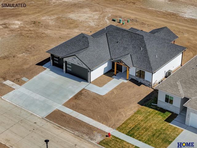 7918 Ponce Drive, Lincoln, NE 68516