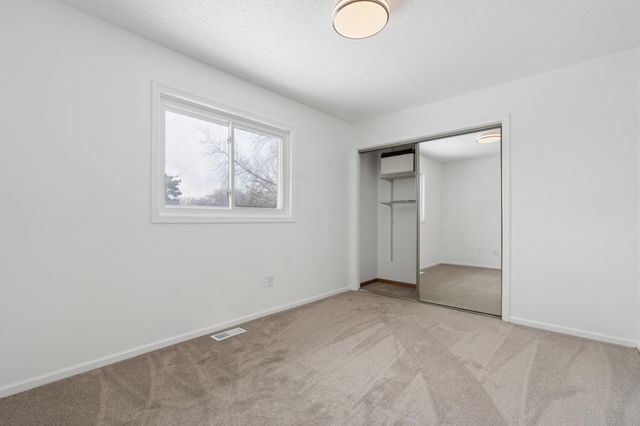 12041 Ibis Street NW, Coon Rapids, MN 55448