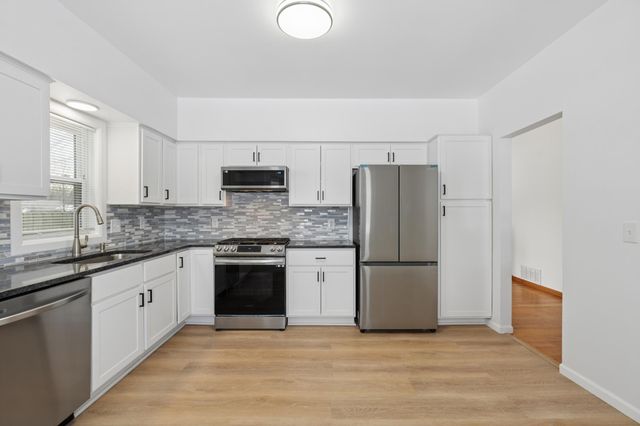 12041 Ibis Street NW, Coon Rapids, MN 55448