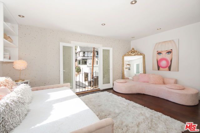 2044 Stanley Hills Drive, Los Angeles, CA 90046