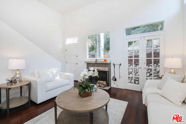 2044 Stanley Hills Drive, Los Angeles, CA 90046