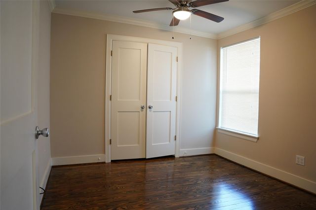 2812 Avenue M 1, Galveston, TX 77550