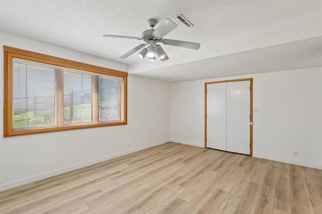 609 Valley West Drive, West Des Moines, IA 50265