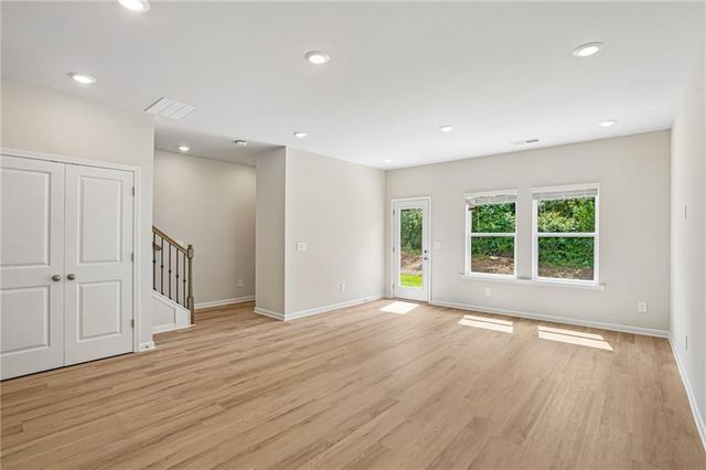 7836 Marie Way, Fairburn, GA 30213