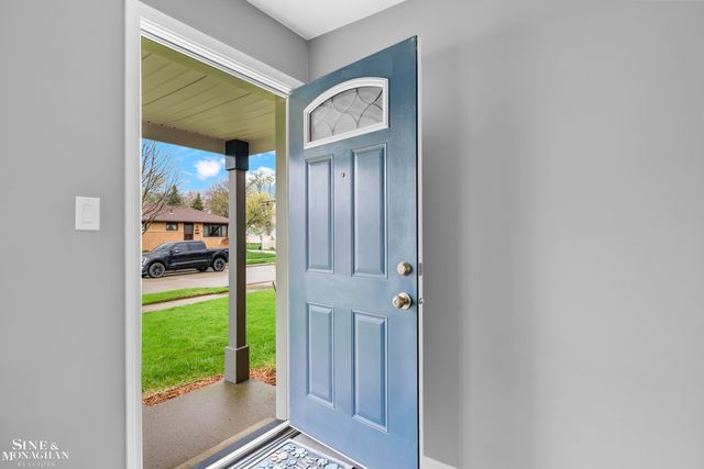 28008 Elba Street, St Clair Shores, MI 48081