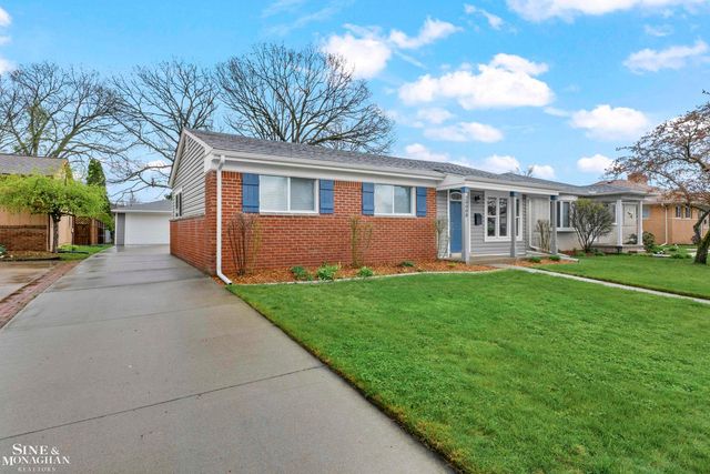 28008 Elba Street, St Clair Shores, MI 48081