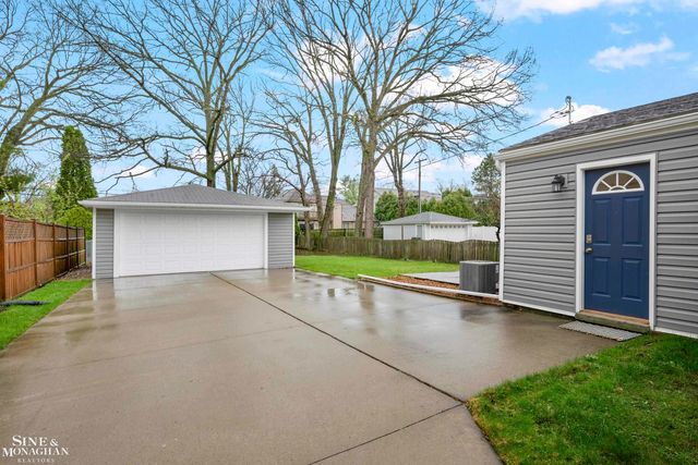 28008 Elba Street, St Clair Shores, MI 48081