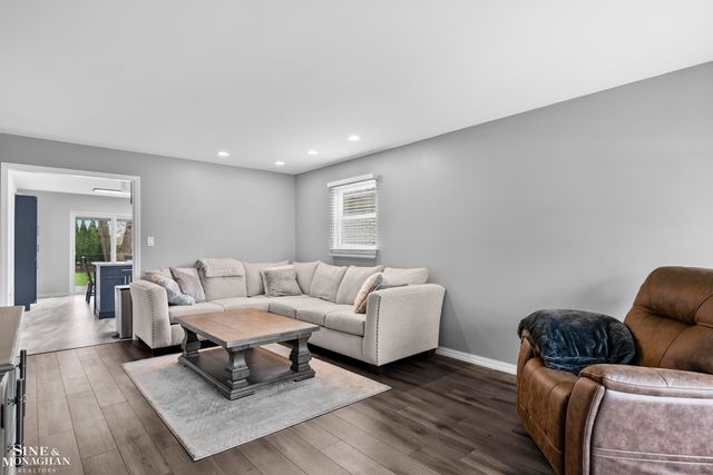 28008 Elba Street, St Clair Shores, MI 48081