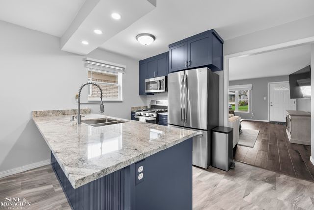 28008 Elba Street, St Clair Shores, MI 48081