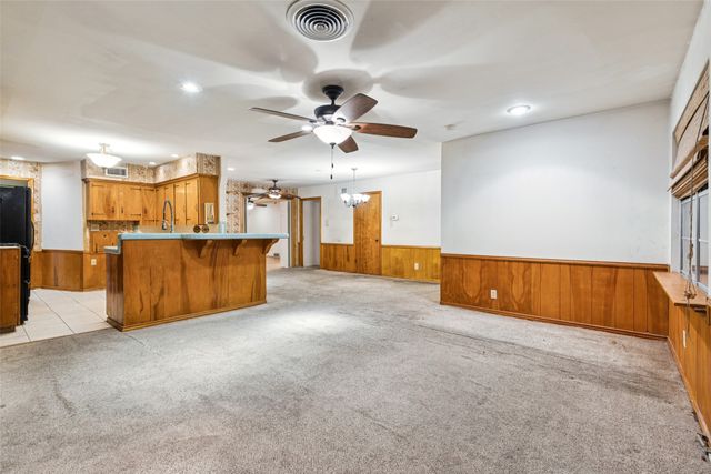 1618 Loree Drive, Dallas, TX 75228