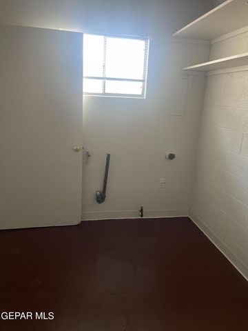 620 E Crosby Avenue, El Paso, TX 79902