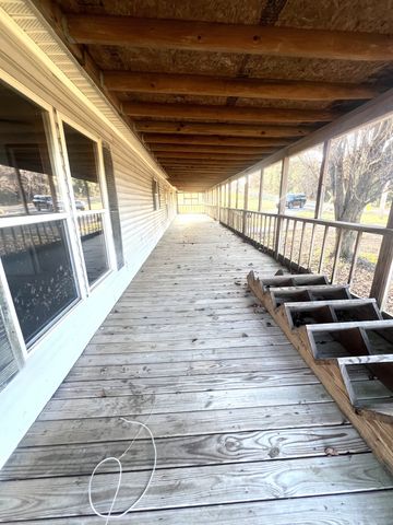 416 Walker Ridge Rd, Big Rock, TN 37023