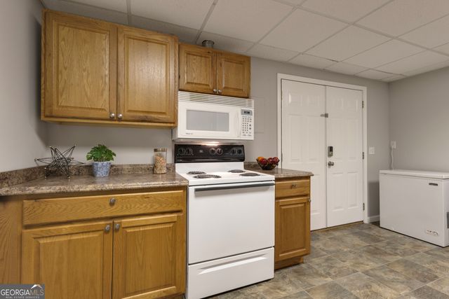 340 Spring Forest Way, Sharpsburg, GA 30277