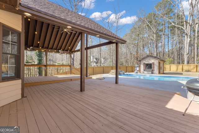 340 Spring Forest Way, Sharpsburg, GA 30277