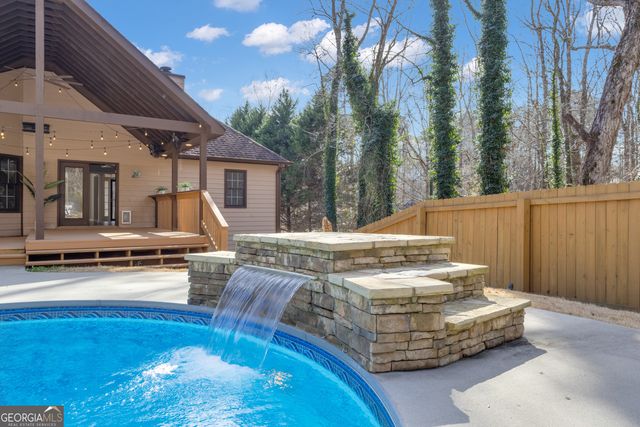 340 Spring Forest Way, Sharpsburg, GA 30277