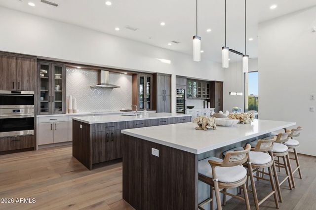 37200 N CAVE CREEK Road 1029, Scottsdale, AZ 85262