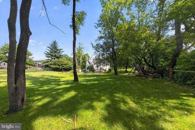3 HOLLAND CT, Avondale, PA 19311