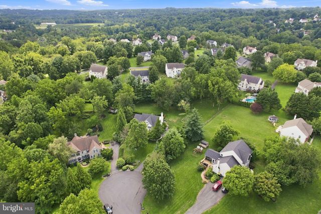 3 HOLLAND CT, Avondale, PA 19311