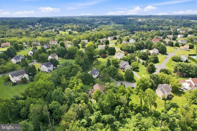 3 HOLLAND CT, Avondale, PA 19311