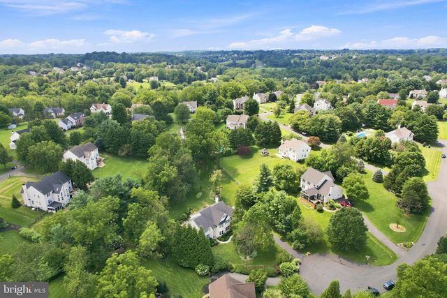 3 HOLLAND CT, Avondale, PA 19311